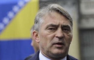 Bosnalı Hırvat liderden Yüksek Temsilci Schmidt'e tepki