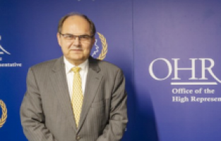 Bosna Hersek Yüksek Temsilcisi Schmidt’ten seçim yasası çağrısı