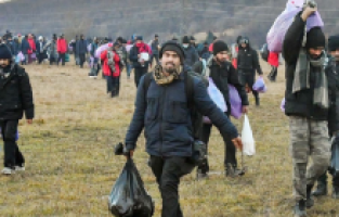 Hırvatistan her ay en az bin göçmeni Bosna Hersek’e göndermekle suçlanıyor