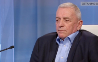 Karadağlı yazar: "Karadağ, şu anda Avrupa'nın en tehlikeli yeri"