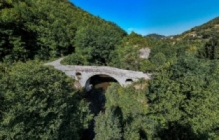 Saraybosna'nın Keçi Köprüsü: Tek Köprü İki Efsane