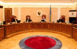 Bosna Hersek Anayasa Mahkemesi’ne Arnavut hakim atandı