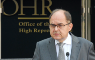 Bosna Hersek Yüksek Temsilcisi: “Ayrılık, savaş demek”