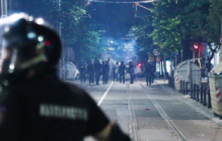 Sırbistan’da “Kovid-19 faşizmi”