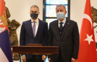 Sırbistan’dan Türk ordusuna davet