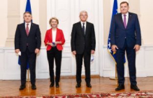 Von der Leyen'den Bosna Hersek'in AB üyeliğine destek