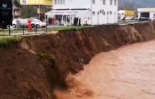 Saraybosna'da kıyamet sahneleri