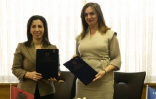 Arnavutluk ve Kosova, ortak ders kitapları için anlaşma imzaladı