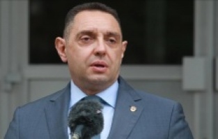 Sırp bakan: “Protestocular, dışarıdan para alıyor”