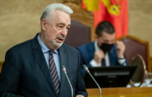 Karadağ Başbakanından erken seçim çağrısı