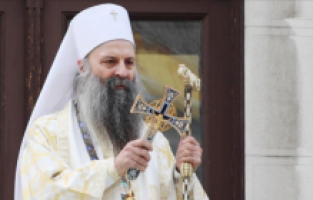 Sırp Patriği Porfirije koronaya yakalandı