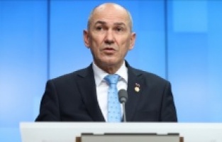 Jansa: “Kremlin'den siber saldırılar geliyor“