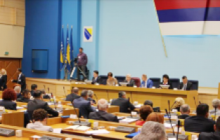 Bosnalı Sırp entite meclisi, bir paralel devlet kurumunu daha onayladı