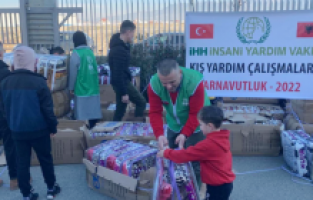İHH’dan Balkanlar’da 5 ülkeye kış yardımı