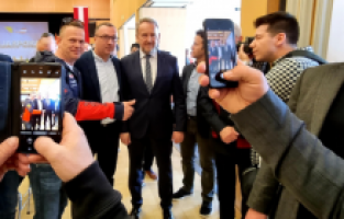 Boşnak diasporasına seferberlik çağrısı Bosnalı Sırp siyasetçileri endişelendirdi