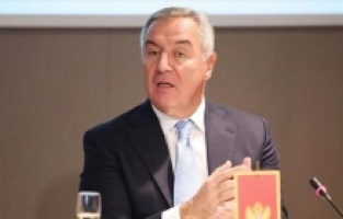 Djukanovic: “Sırbistan’ı değil Kosova’yı ziyaret zamanı”