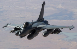 Fransız savaş uçakları Bosna semalarında