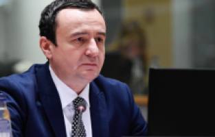 Kurti: “Rusya soykırıma hazırlanıyor”