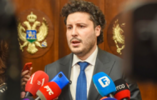 Abazovic’ten hükümet müjdesi