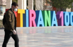 Arnavutluk nüfusu 2021’de yüzde 1,3 azaldı