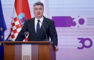 Hırvat cumhurbaşkanından Finlandiya’nın NATO üyeliğine "Bosna" şartı