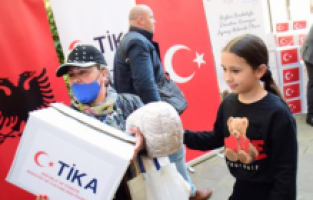 TİKA'dan Arnavutluk'taki ihtiyaç sahiplerine ramazan yardımı