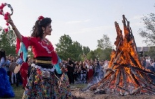 Balkanlar'daki Romanlar bugün Hıdırellezi kutluyor