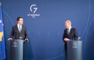 Kurti: “ Vucic, Milosevic ve Putin ile arasına mesafe koymayacak“