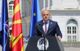 Kovaçevski: "Makedon Kilisesinin tanınması tarihi bir gelişme"