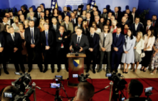 Yedi muhalefet partisi ortak adayda birleşti: İzetbegoviç’in tepkisi bekleniyor