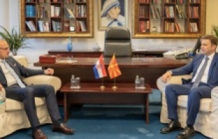 Grlic-Radman: “Makedonya ile AB arasındaki müzakereleri mümkün olan en kısa sürede başlatmayı umuyoruz“