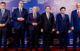 Abazovic: “Açık Balkan ve Berlin Süreci uyumlu”