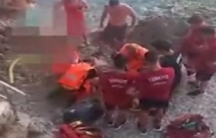 Türkiye Futsal U19 Milli Takımı boğulmak üzere olan adamın hayatını kurtardı