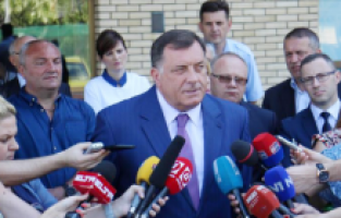 Sırp lider Dodik’ten BM’ye Srebrenitsa mektubu