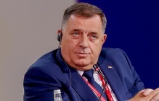 Sırp medyası: "Dodik, Vucic'e saldırıyor"