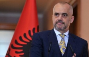 Rama: “Kuzey Makedonya, Fransız teklifini reddederse yolumuzu ayıracağız"