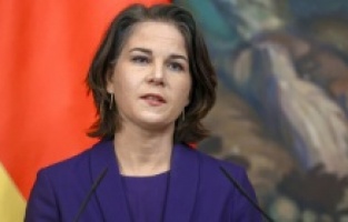 Baerbock: "Batı Balkan ülkeleri siyasi anlamda da Avrupa'nın kalbinde"