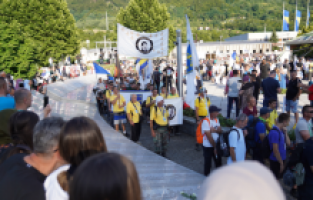 Bosna'da ölüm yolunda 'Barış Yürüyüşü' sona erdi