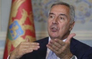 Djukanovic: "Sırbistan'ın Batı Balkanlar'daki hegemonyası 200 yıldır sürüyor"