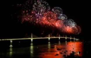 Hırvatistan’daki ”tartışmalı” Peljesac Köprüsü açıldı