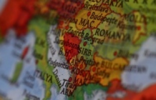 Kosova-Sırbistan hattında neler oluyor?