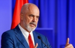 Arnavutluk Başbakanı Rama: "Türkiye Cumhurbaşkanı olmasaydı, aşılarımız olmayacaktı"