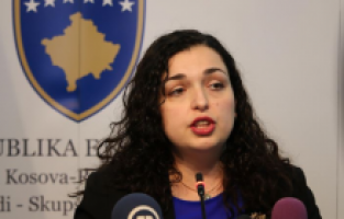 Osmani: "Vucic, akıl hocası Putin'in metotlarıyla başarılı olamayacak!"