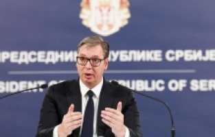 Vucic: "Sırbistan, Doğu ile Batı'nın vekalet savaşına sahne oluyor"