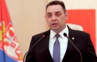 Vulin: "Kurti, Brüksel'e anlaşmamak ve şiddete kılıf uydurmak için gidiyor"