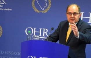 Yüksek Temsilci Shmidt: "Bosna'nın yeni bir Dayton Anlaşmasına ihtiyacı yok"