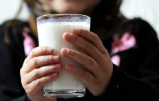 Batı Balkanlar’da süt  ve süt ürünlerinde hızlı fiyat artışı