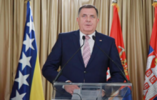 Dodik: “Rusya, EUFOR’un görev süresinin uzatılmasını destekleyecek”