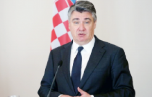 Hırvatistan Cumhurbaşkanı Milanovic, Srebrenitsa soykırımını inkar etti
