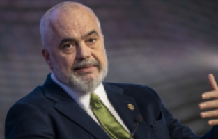 Rama: “Adeta bombaladılar”